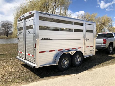 One <b>Horse</b> <b>Trailer</b>. . Used livestock trailers for sale craigslist near missouri